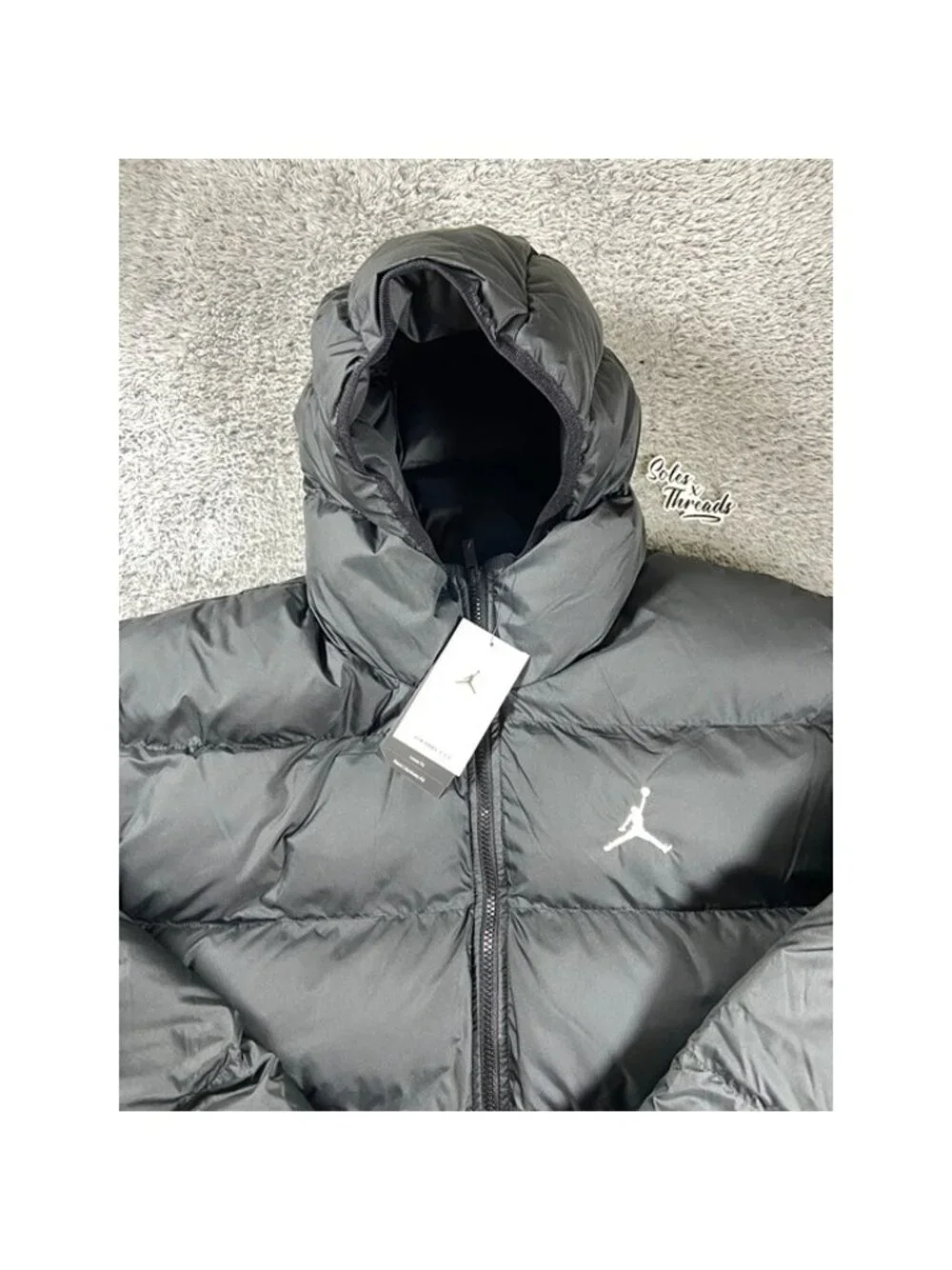 Air Jordan Brooklyn Therma-FIT Puffer Jacket Sz Large Men Black White HV0532-010